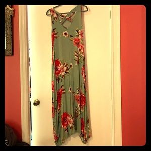 Beautiful floral dress great for any occasion